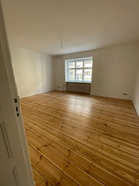 Kernsanierte 2-Zimmer-Wohnung in begehrter Lage von Berlin-Charlottenburg — photo 1